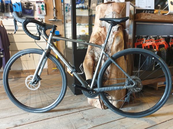 GIANT CONTEND SL 1 DISC TAILLE M (OCCASION 2021)