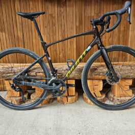 Giant revolt1 cordovan taille ML