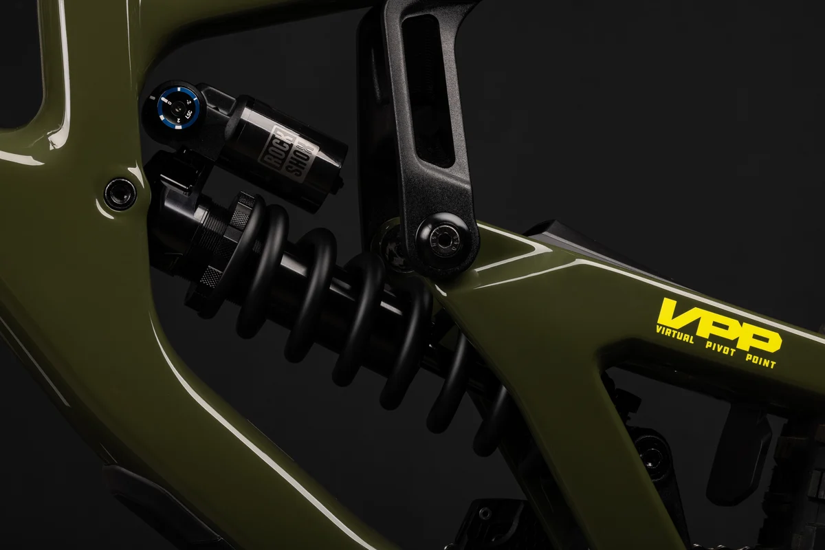 Santa Cruz V10 Saint-Lary test achat